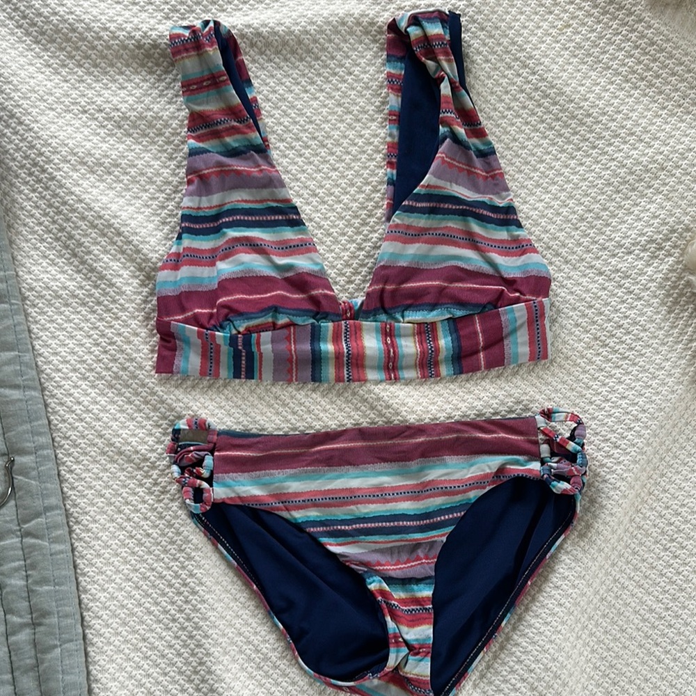 Billabong Women’s Suit